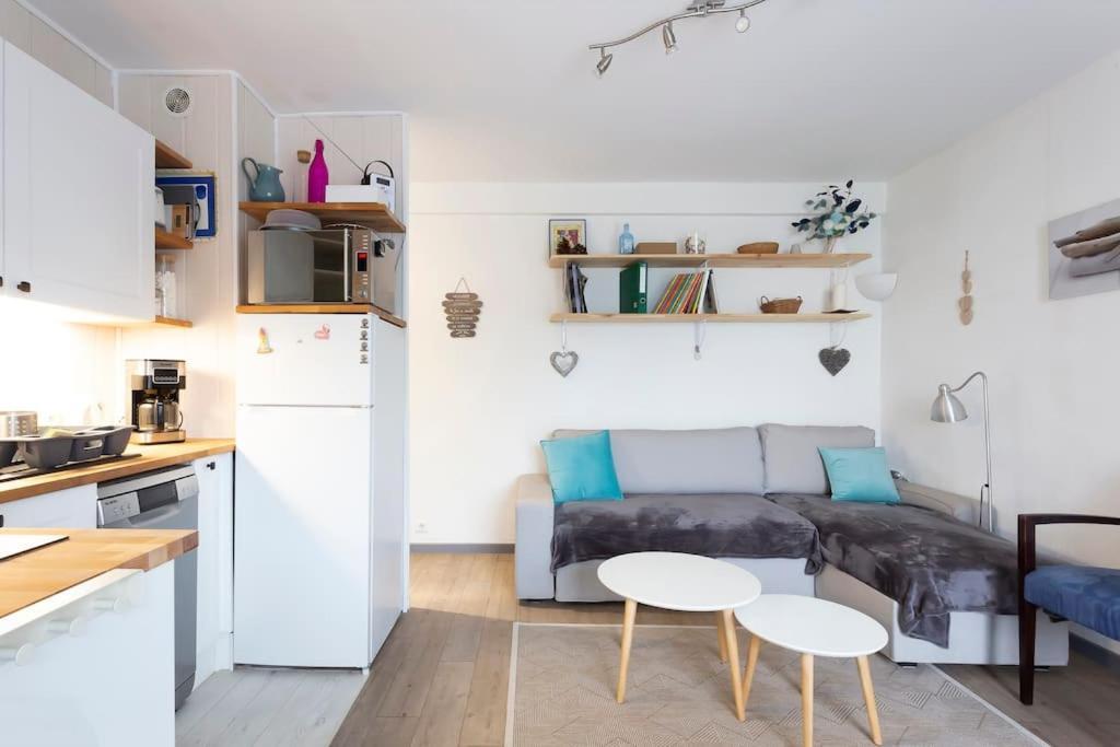 Chez Laurence - Elegant Appartement Climatise Avec Wifi Et Parking ラ・グランド・モット エクステリア 写真